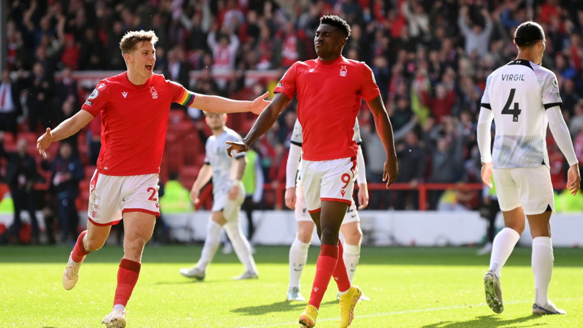 从战术角度 从战术角度